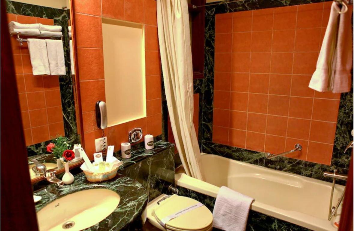 Hotel Florence Inn, Karol Bagh, New Delhi, 2 Min From Metro Eksteriør bilde