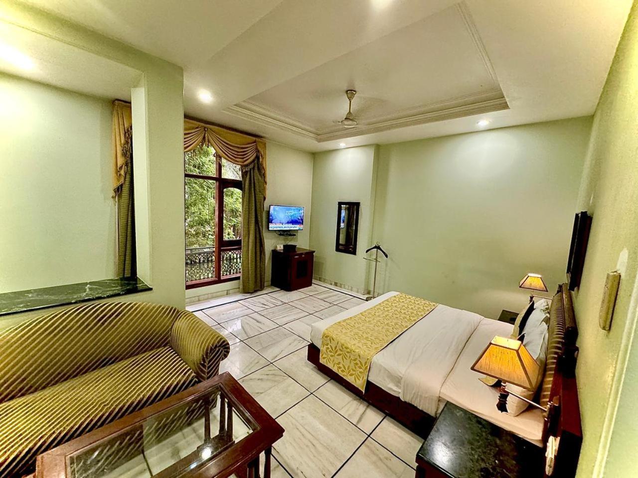 Hotel Florence Inn, Karol Bagh, New Delhi, 2 Min From Metro Eksteriør bilde